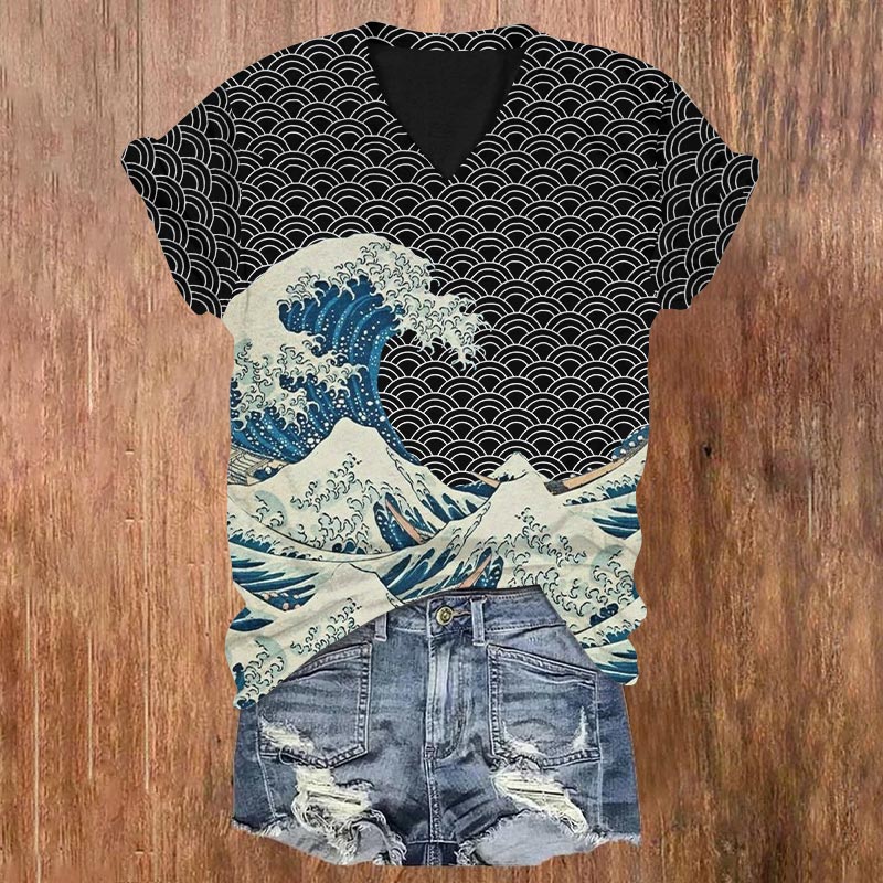 Dashingsoul The Great Wave Off Kanagawa Inspired Japanese Art Print V-neck T-shirt