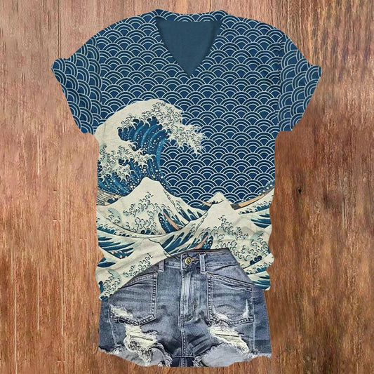 Dashingsoul The Great Wave Off Kanagawa Inspired Japanese Art Print V-neck T-shirt