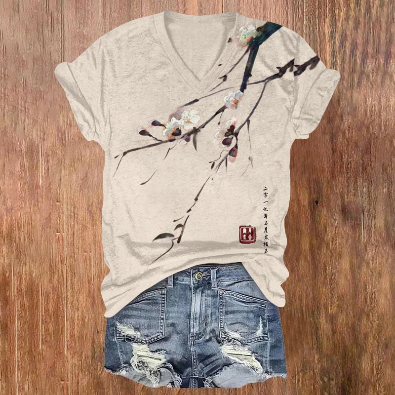 Dashingsoul Vintage Plum Blossom Art Print V-neck T-shirt